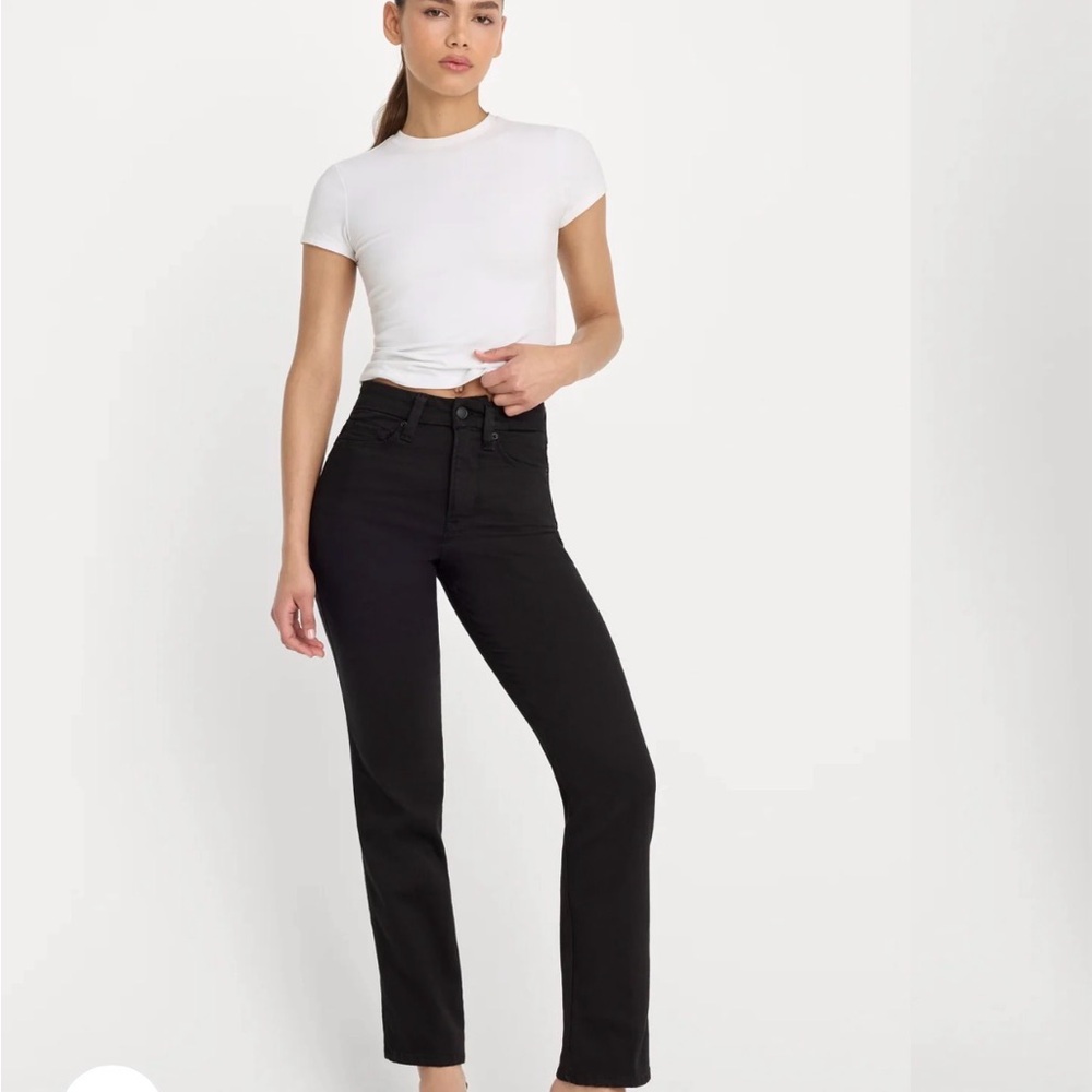 Good American Curvy Straight Size 4 Black Jeans